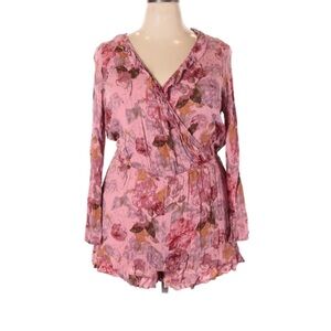 Mossimo Floral Pink Romper Long Bell Sleeves Ruffled Hem Short V-Neck Size Small
